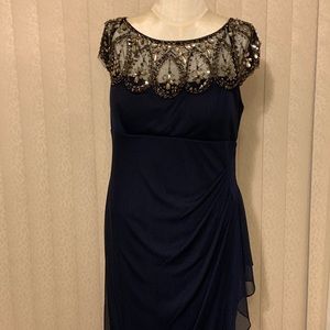 Xscape formal dress